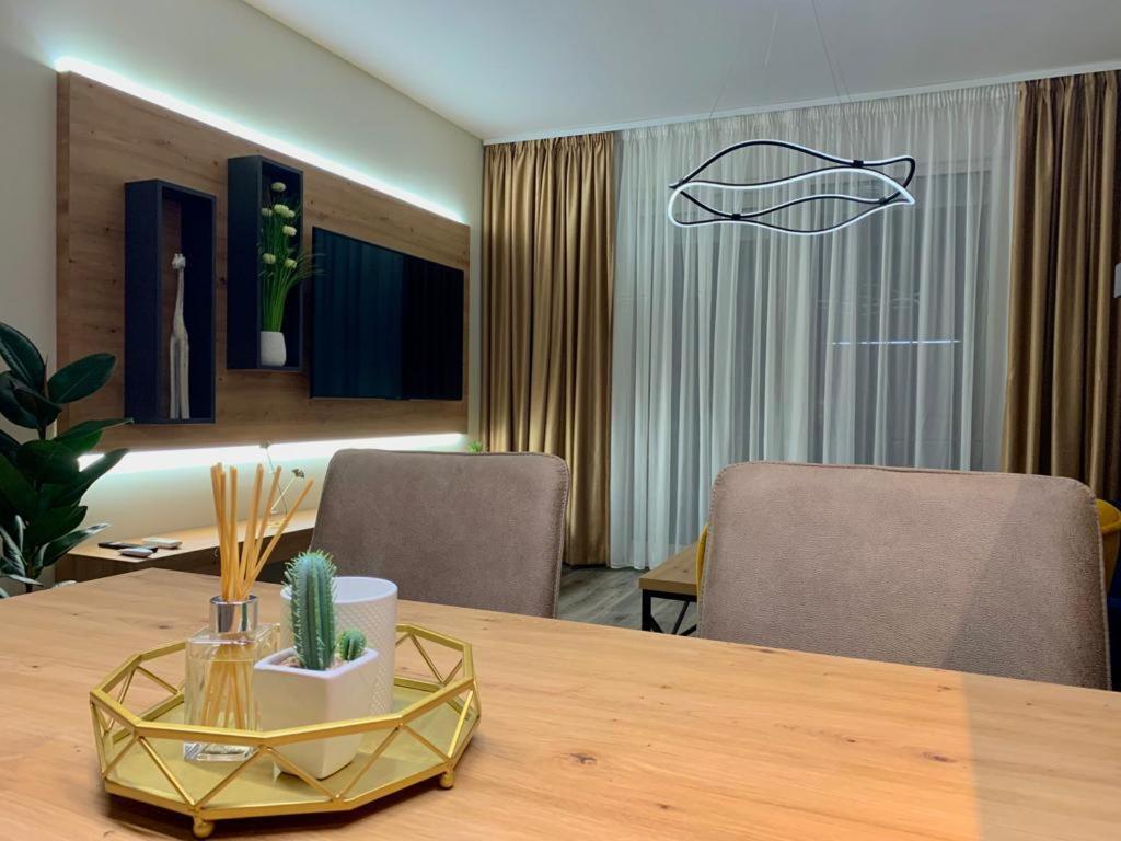 Apartment Linda With Panoramic Sea View マカルスカ エクステリア 写真